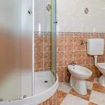 Holiday home Front In With Wifi
