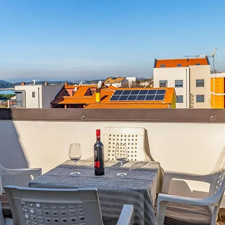 5 Bedroom Amazing In Holiday home
