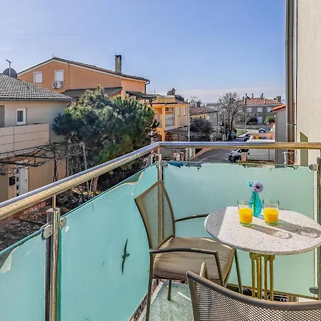 5 Bedroom Amazing In Holiday home